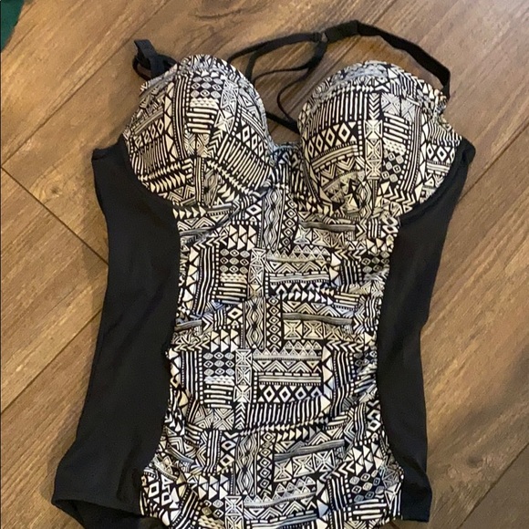 Aztec black and white bathing suit